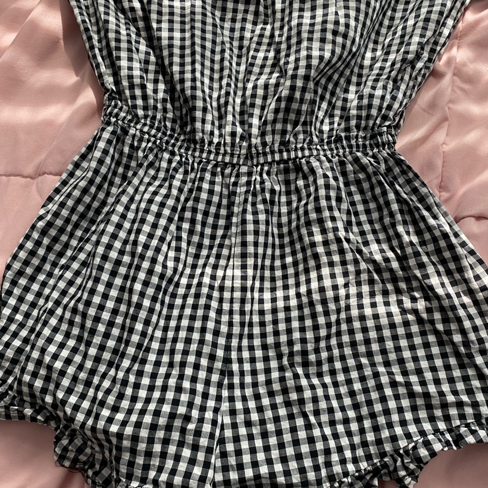 Romper - Picture 2 of 2